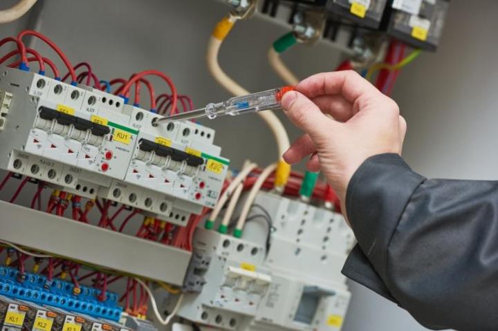 Remise aux normes électriques à Louviers<br/>Remise aux normes électriques dans la ville de Louviers<br/>Remise aux normes électriques près de Louviers